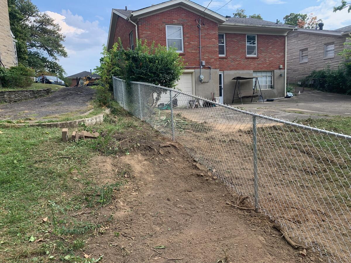 Chain link fence with gate installed by Ruth Fence and Deck in Louisville KY