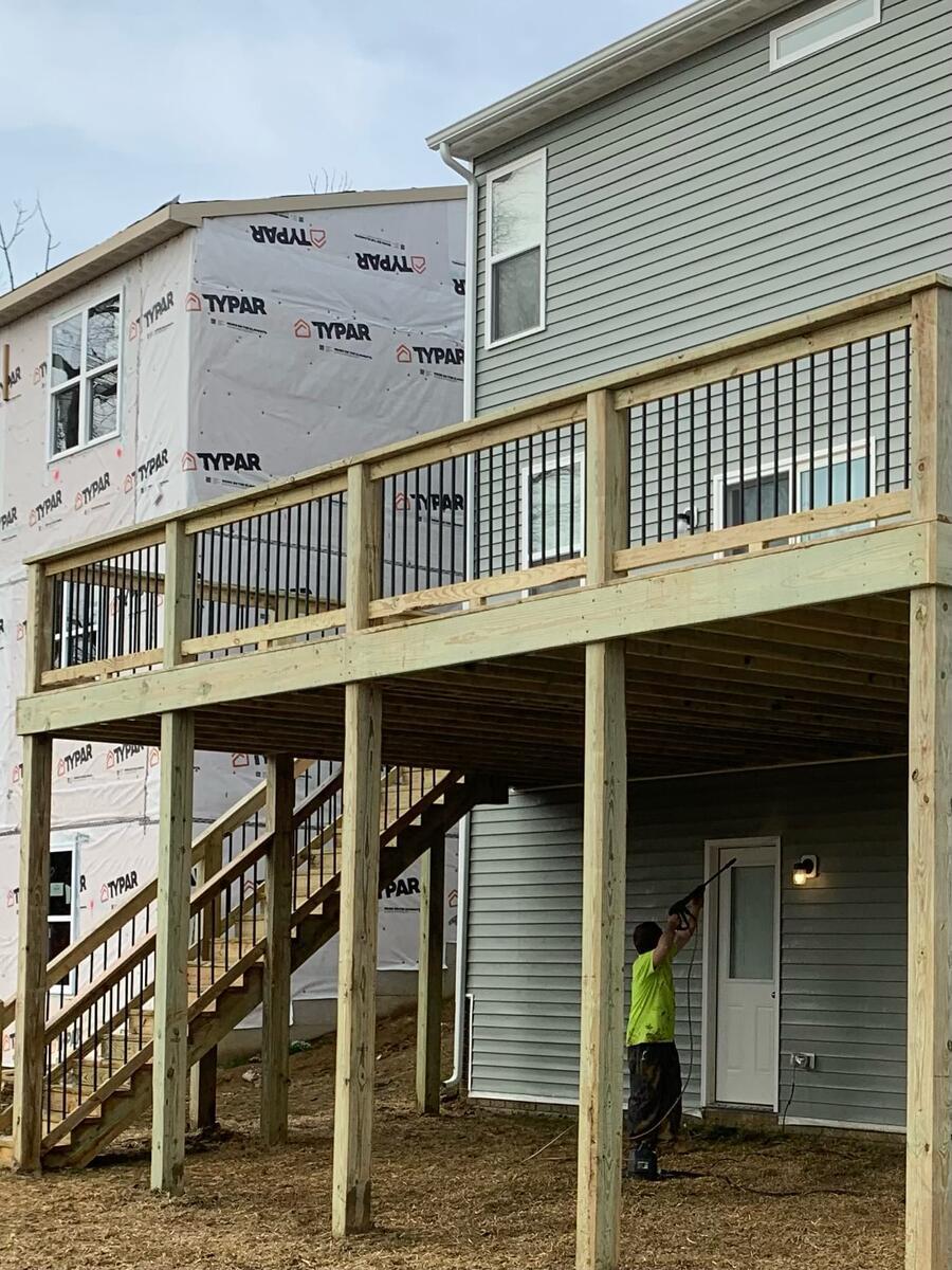 Deck built by Ruth Fence and Deck in Louisville KY
