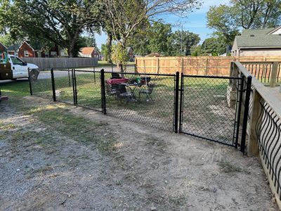 Chain link fence installed in Pleasure Ridge Park KY