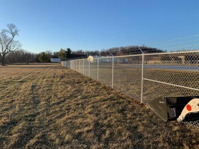 Commercial property fence in southwest Louisville KY