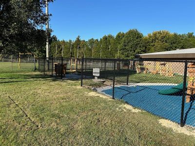 Commercial fencing contractor Okolona KY
